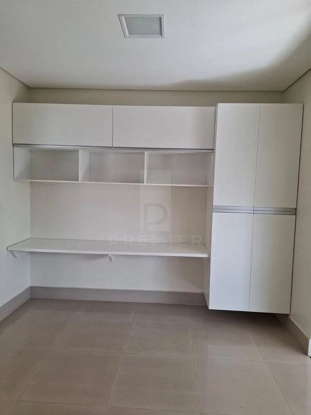 Casa com 3 quartos e piscina no Condominio Costa do Ipe em Marilia: 1ª foto da galeria de imagens do imóvel