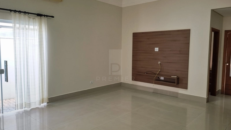 Casa com 3 quartos e piscina no Condominio Costa do Ipe em Marilia: 8ª foto da galeria de imagens do imóvel