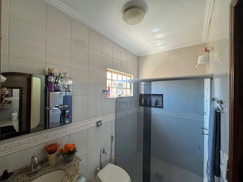 Casa com 3 quartos sendo 1 suíte no Jd. Califórnia em Marília-SP.: 20ª foto da galeria de imagens do imóvel