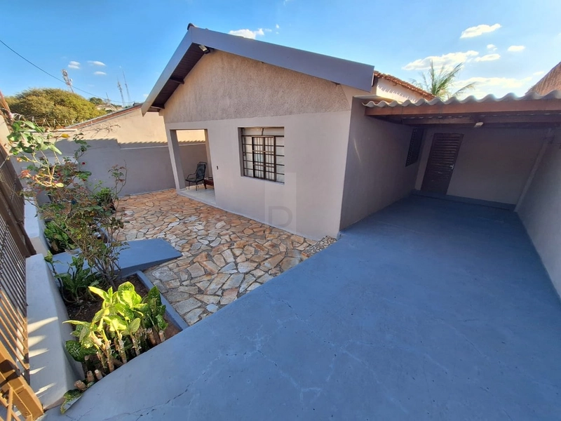 Casa à Venda – Jardim Marília/SP: 3ª foto da galeria de imagens do imóvel