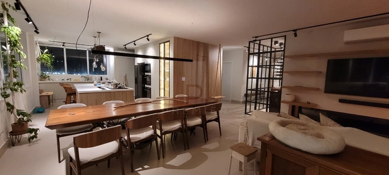 Apartamento em frente ao mar em Santos / SP: 1ª foto da galeria de imagens do imóvel