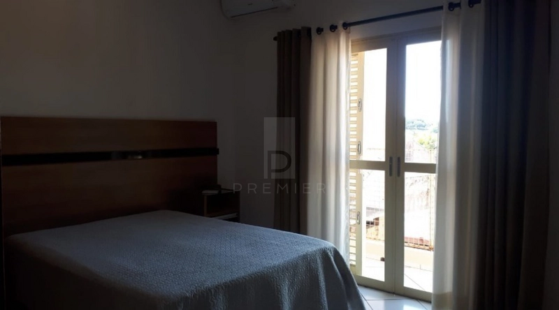 Casa com 4 quartos no Riviera / SP: 3ª foto da galeria de imagens do imóvel