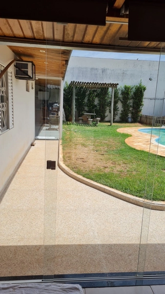 Casa com 5 quartos e piscina na Região do Aeroporto em Marília-SP.: 26ª foto da galeria de imagens do imóvel