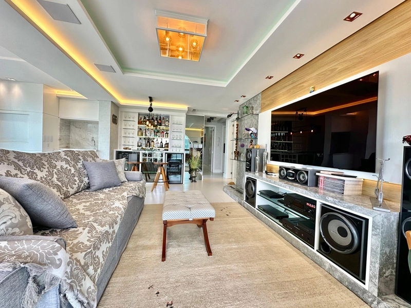 APARTAMENTO 2 SUÍTES FRENTE PRAÇA: 7ª foto da galeria de imagens do imóvel