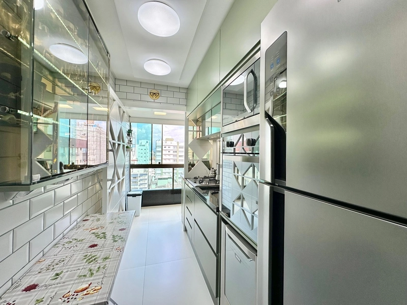 APARTAMENTO 2 SUÍTES FRENTE PRAÇA: 9ª foto da galeria de imagens do imóvel