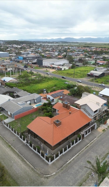 CASA DE ESQUINA JARDIM BEIRA MAR.: 24ª foto da galeria de imagens do imóvel