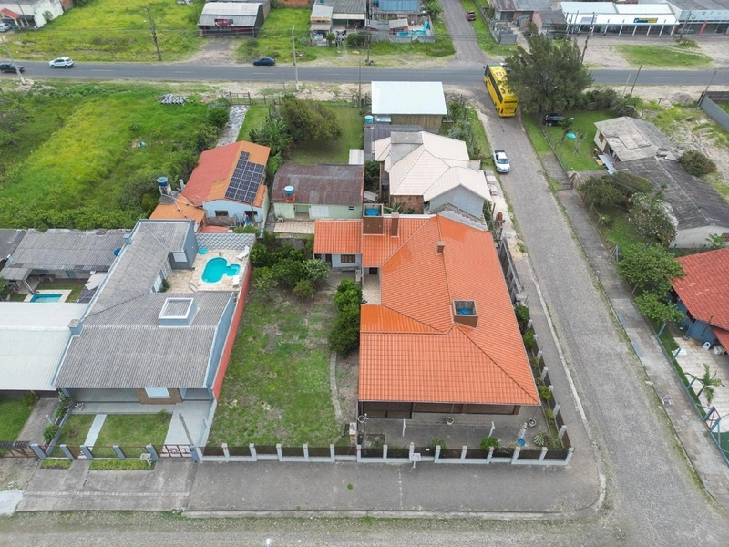 CASA DE ESQUINA JARDIM BEIRA MAR.: 6ª foto da galeria de imagens do imóvel