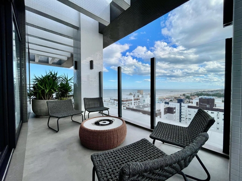 Localização privilegiada no bairro Navegantes com vista para o mar.: 6ª foto da galeria de imagens do imóvel
