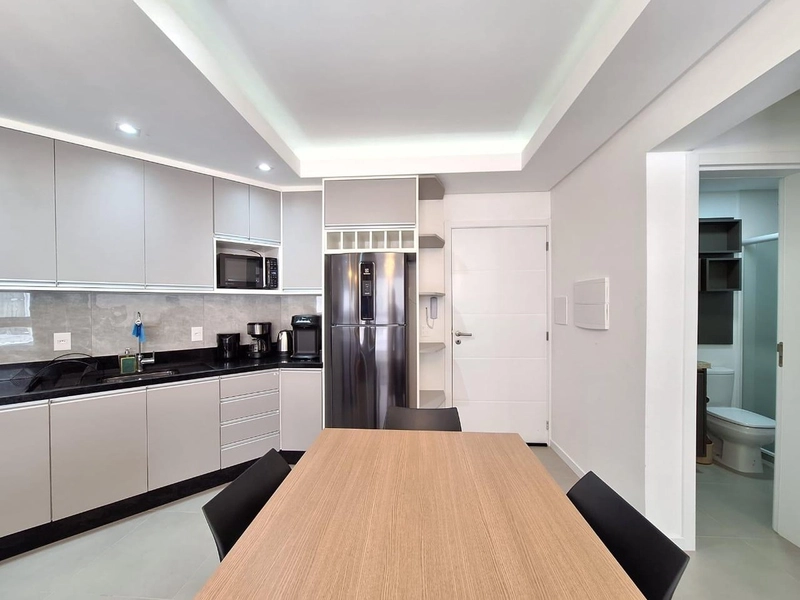 Apartamento 2 dormitórios mobiliado e decorado: 4ª foto da galeria de imagens do imóvel