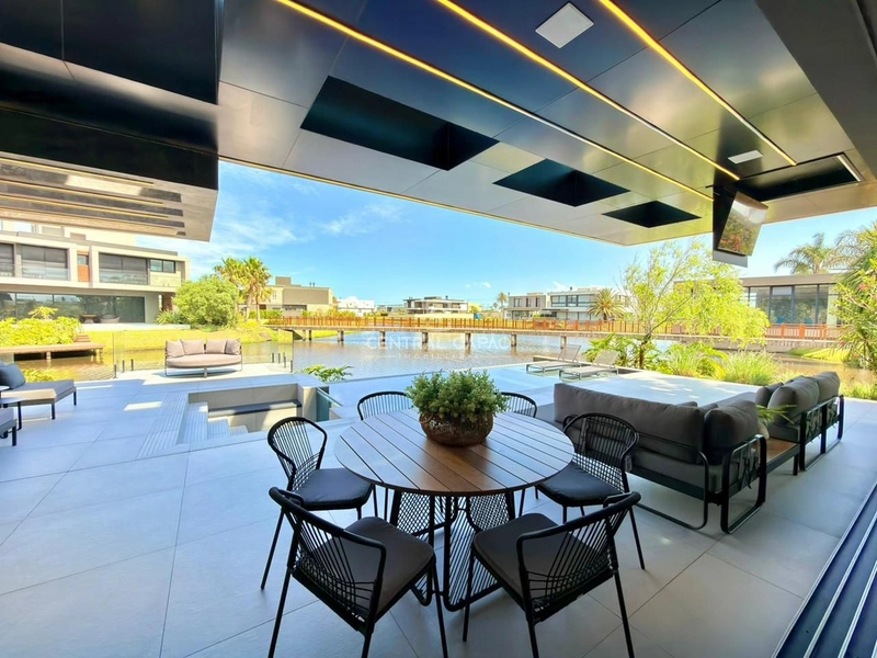 Casa beira lago 6 suítes à venda em condomínio de Xangri-lá: 14ª foto da galeria de imagens do imóvel