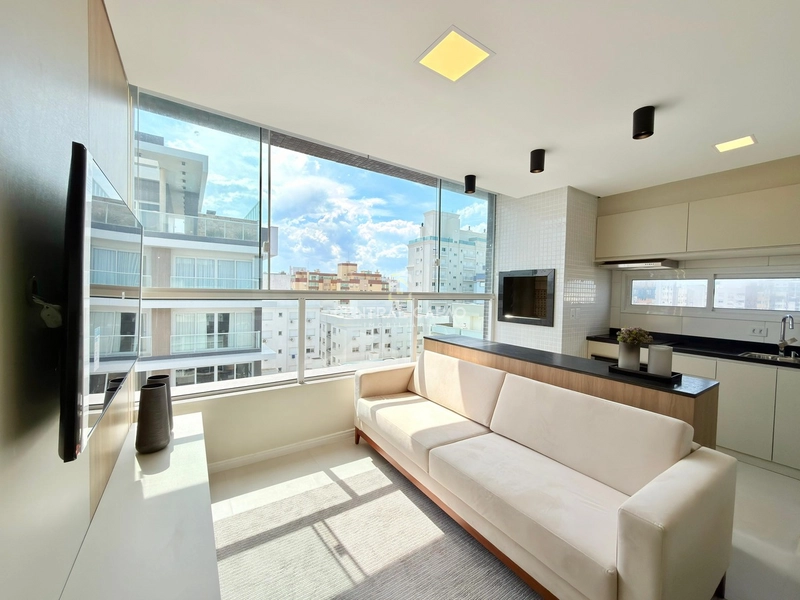 Apartamento com sacada de frenta à venda em Capão