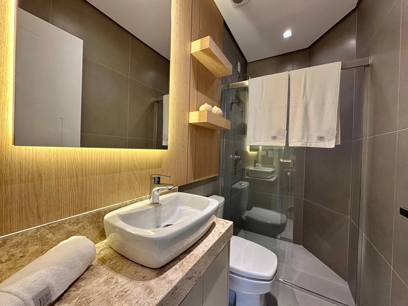 Apartamento 2 Dormitórios mobiliado,  decorado e de frente: 10ª foto da galeria de imagens do imóvel