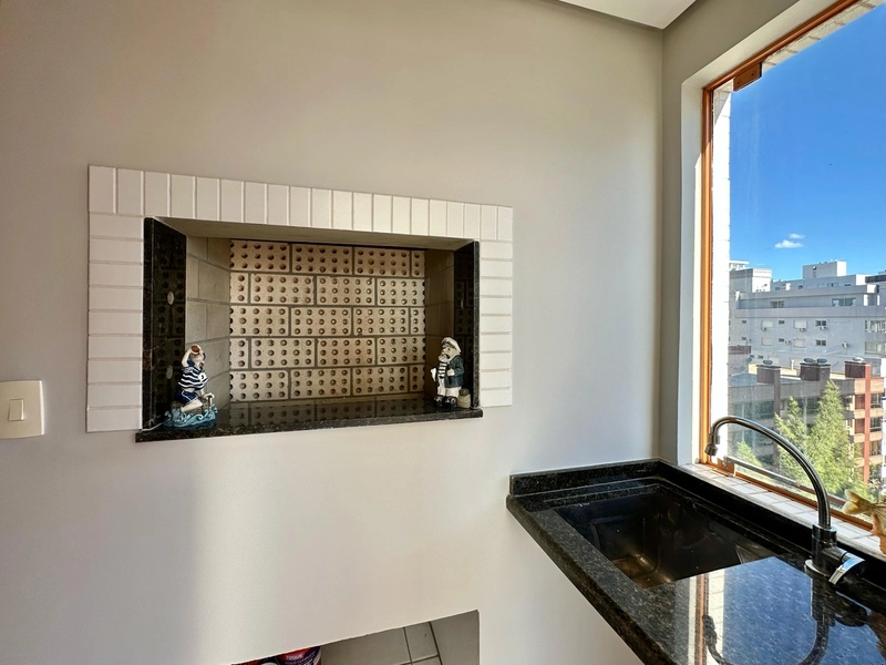 APARTAMENTO DOIS DORMITÓRIOS NO CENTRO VISTA MAR: 10ª foto da galeria de imagens do imóvel