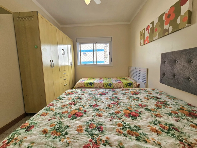 Amplo apartamento de 1 dormitório com box de garagem em Capão da Canoa: 8ª foto da galeria de imagens do imóvel