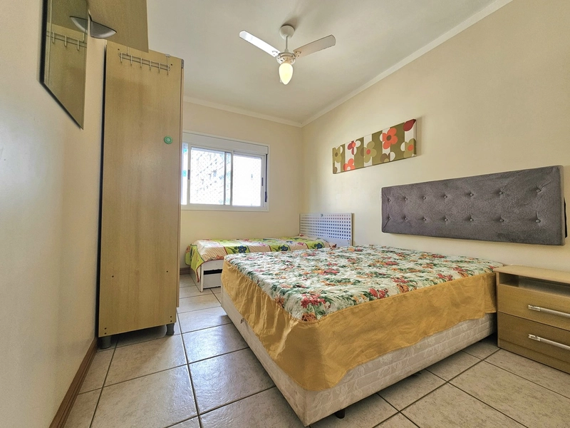 Amplo apartamento de 1 dormitório com box de garagem em Capão da Canoa: 7ª foto da galeria de imagens do imóvel