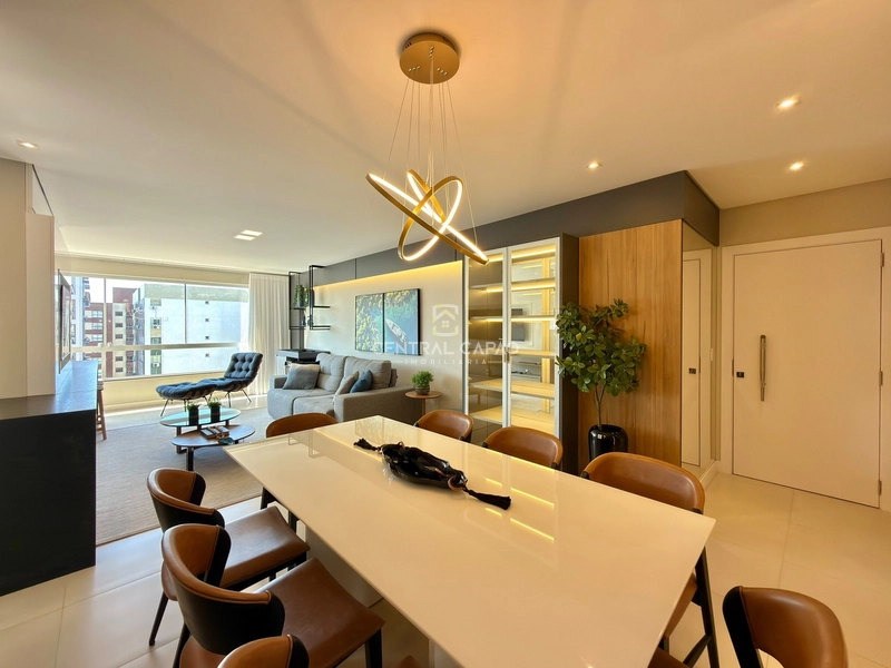 Apartamento com 3 suítes mobiliado e decorado em Capão da Canoa: 5ª foto da galeria de imagens do imóvel