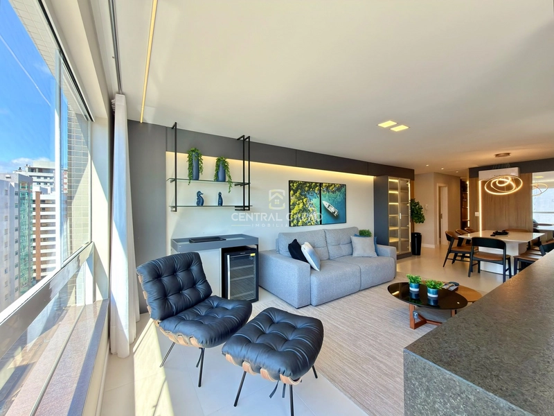 Apartamento com 3 suítes mobiliado e decorado em Capão da Canoa: 13ª foto da galeria de imagens do imóvel