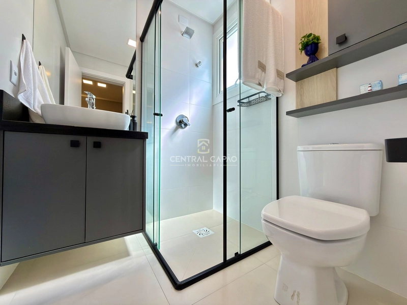Apartamento com 3 suítes mobiliado e decorado em Capão da Canoa: 26ª foto da galeria de imagens do imóvel