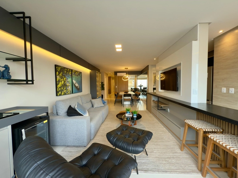Apartamento com 3 suítes mobiliado e decorado em Capão da Canoa: 13ª foto da galeria de imagens do imóvel
