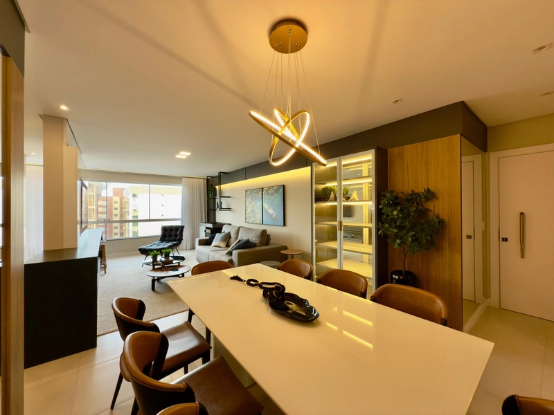 Apartamento com 3 suítes mobiliado e decorado em Capão da Canoa: 5ª foto da galeria de imagens do imóvel