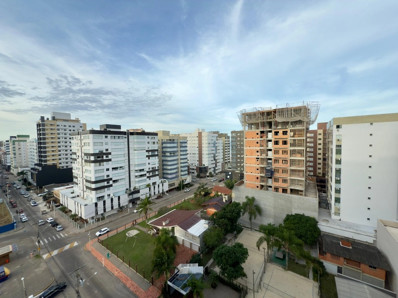 Apartamento com 3 suítes mobiliado e decorado em Capão da Canoa: 12ª foto da galeria de imagens do imóvel