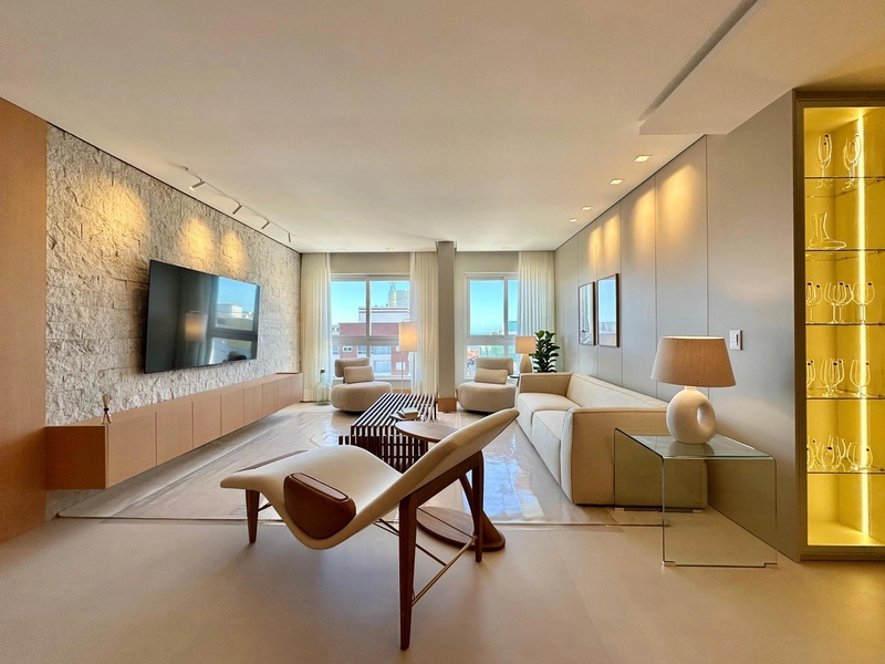 APARTAMENTO 3 SUÍTES E 2 BOX DE GARAGEM À VENDA EM CAPÃO