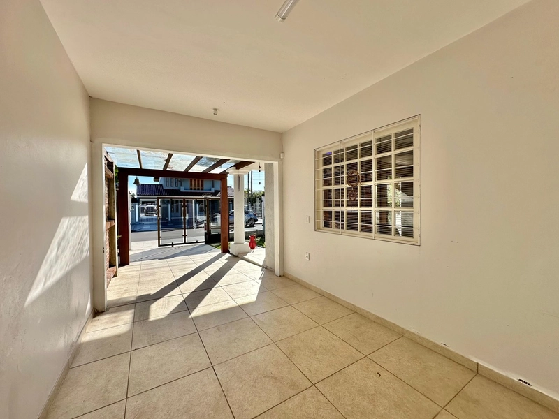 OPORTUNIDADE À VENDA CASA COM TERRENO INTEIRO: 12ª foto da galeria de imagens do imóvel