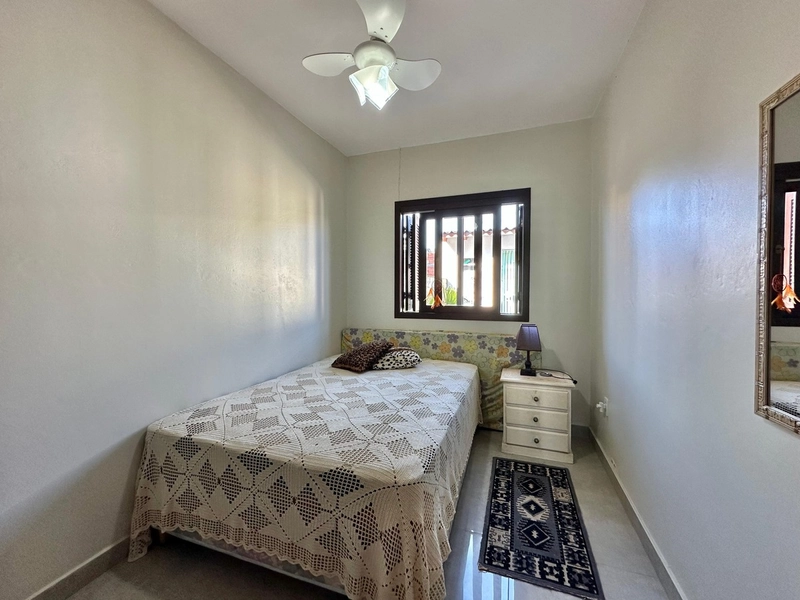 OPORTUNIDADE À VENDA CASA COM TERRENO INTEIRO: 20ª foto da galeria de imagens do imóvel