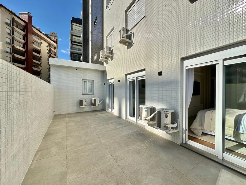 APARTAMENTO COM 02 TERRAÇOS - À VENDA EM CAPÃO DA CANOA: 5ª foto da galeria de imagens do imóvel