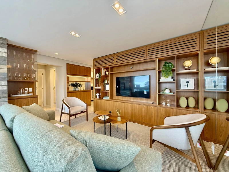 APARTAMENTO FINAMENTE MOBILIADO E DECORADO: 3ª foto da galeria de imagens do imóvel