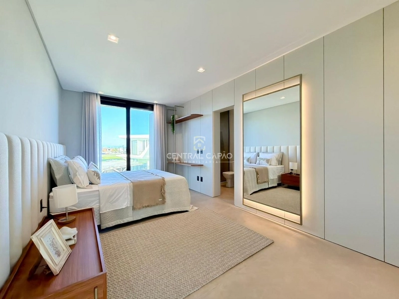 Sobrado à beira lago em condomínio com infra estrutura completa: 28ª foto da galeria de imagens do imóvel