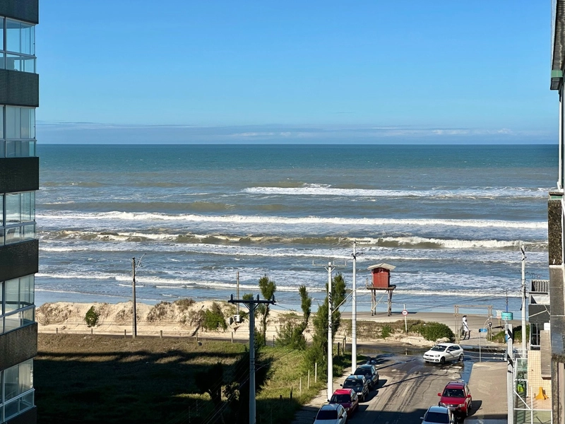 APARTAMENTO 3 DORMITÓRIOS COM VISTA PARA O MAR EM CAPÃO DA CANOA: 10ª foto da galeria de imagens do imóvel