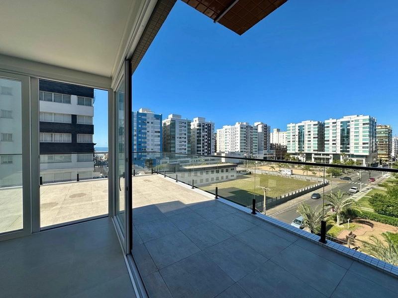 APARTAMENTO 3 DORM COM TERRAÇO, INFRA INCRÍVEL E VISTA PARA PRAÇA: 3ª foto da galeria de imagens do imóvel