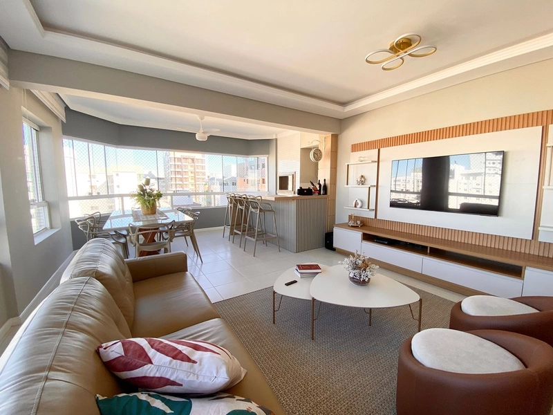 APARTAMENTO 3 DORMITÓRIOS MOBILIADO E DECORADO