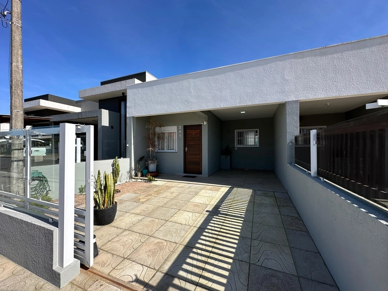 CASA 2 DORMITÓRIOS À VENDA NA ZONA NOVA CAPÃO DA CANOA