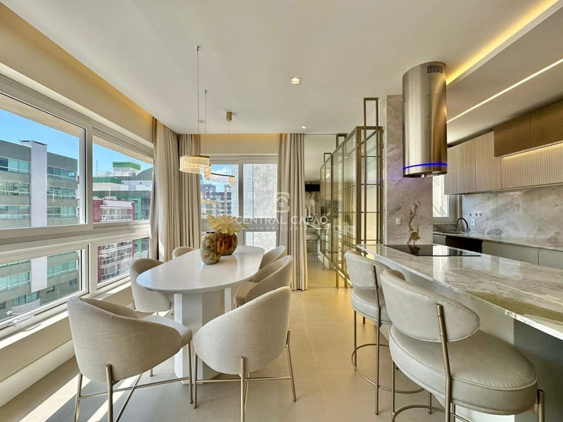 APARTAMENTO 3 SUÍTES FINAMENTE MOBILIADO E DECORADO À VENDA: 3ª foto da galeria de imagens do imóvel