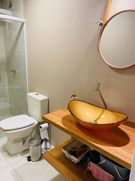 CASA COM PISCINA NO CENTRO DE ATLÂNTIDA: 16ª foto da galeria de imagens do imóvel