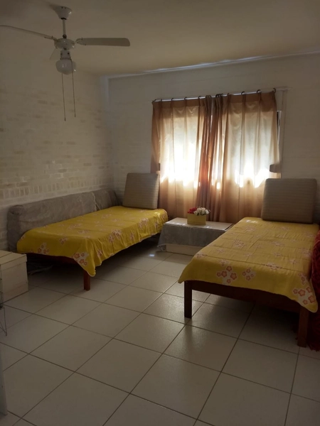 CASA COM PISCINA NO CENTRO DE ATLÂNTIDA: 39ª foto da galeria de imagens do imóvel
