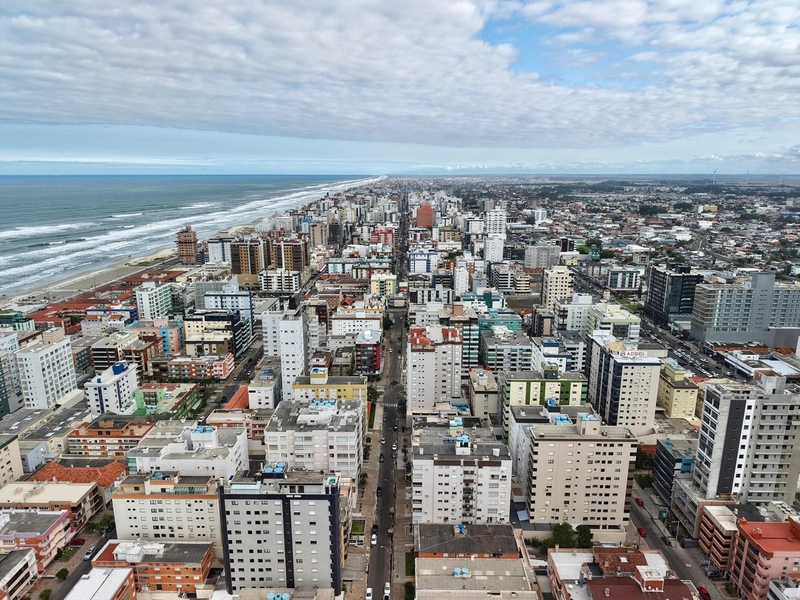 APARTAMENTO 2 DORMITÓRIOS BEM ILUMINADO EM CAPÃO DA CANOA: 23ª foto da galeria de imagens do imóvel