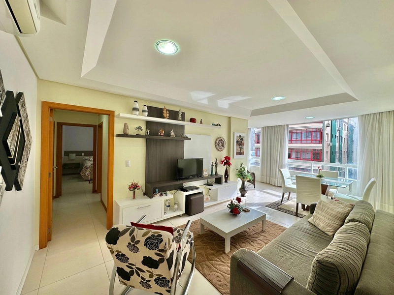 APARTAMENTO 2 DORMITÓRIOS BEM ILUMINADO EM CAPÃO DA CANOA