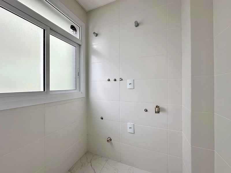 APARTAMENTO COM TERRAÇO, INFRA COM PISCINA E VISTA PARA O MAR: 5ª foto da galeria de imagens do imóvel