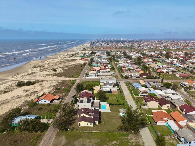 SOBRADO À BEIRA MAR EM IMBÉ: 7ª foto da galeria de imagens do imóvel