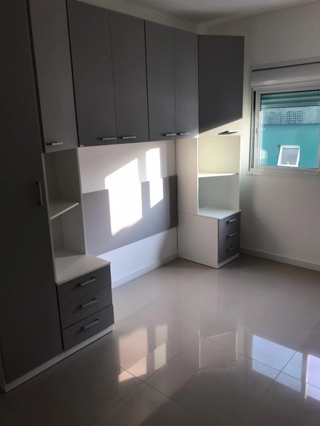 Apartamento dois dormitórios de frente.: 7ª foto da galeria de imagens do imóvel