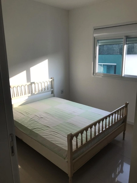 Apartamento dois dormitórios de frente.: 10ª foto da galeria de imagens do imóvel