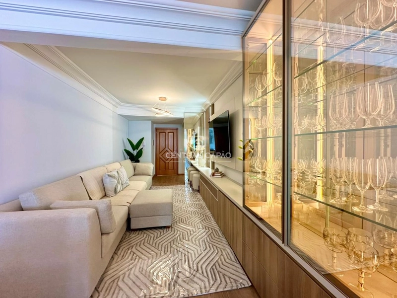 OPORTUNIDADE: APTO 3 DORMITÓRIOS MOBILIADO E DECORADO À VENDA EM CAPÃO: 3ª foto da galeria de imagens do imóvel