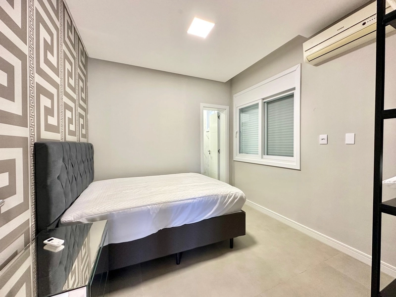 CASA COM 4 SUÍTES EM ATLÂNTIDA: 25ª foto da galeria de imagens do imóvel