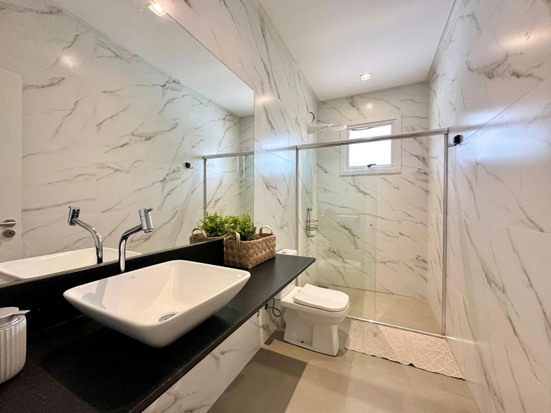 CASA COM 4 SUÍTES EM ATLÂNTIDA: 31ª foto da galeria de imagens do imóvel