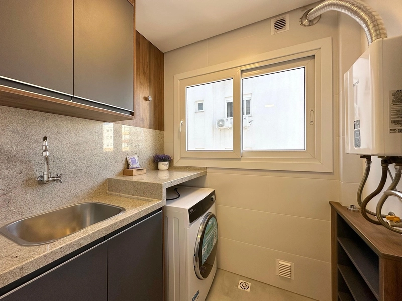 APARTAMENTO 3 DORMITÓRIOS ALTO PADRÃO EM CAPÃO DA CANOA: 14ª foto da galeria de imagens do imóvel