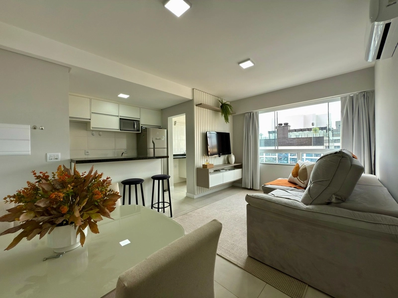 APARTAMENTO EXCELENTE LOCALIZAÇÃO