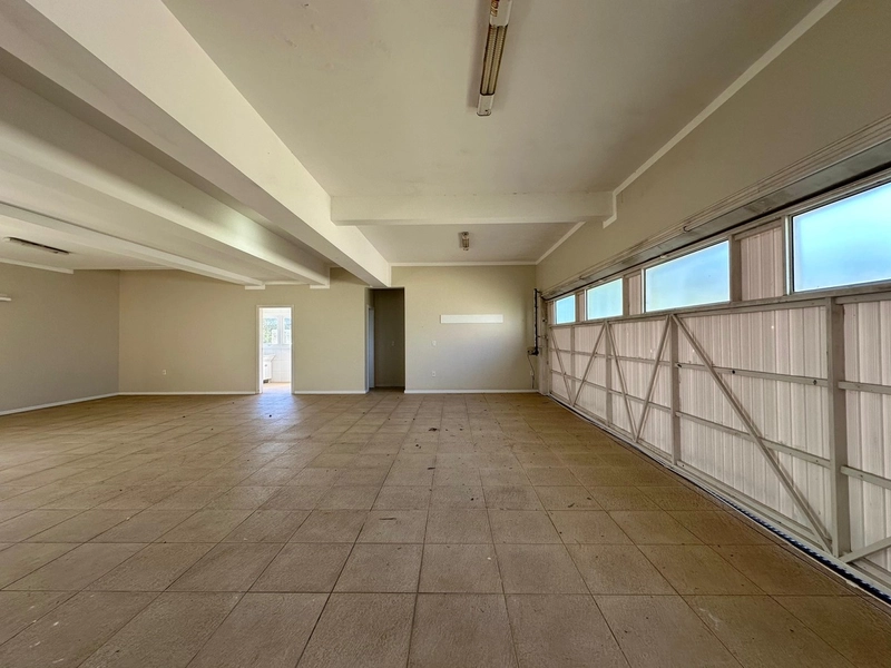 CASA COM 8 SUÍTES À VENDA EM XANGRI-lÁ: 15ª foto da galeria de imagens do imóvel